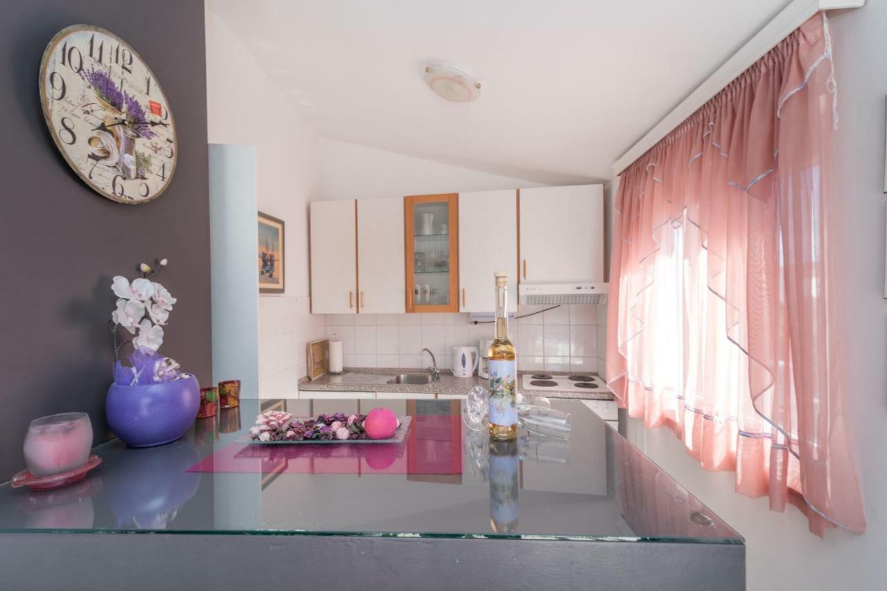 Domic Apartmán Slatine